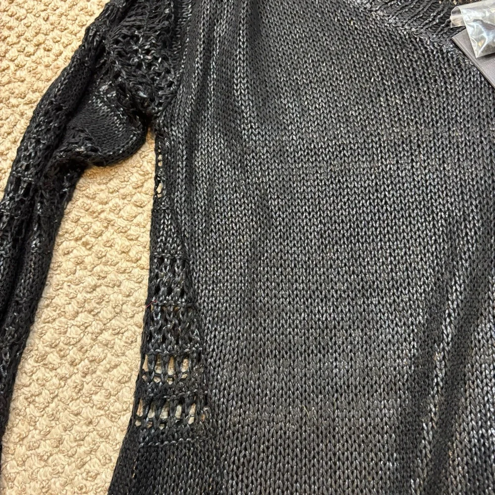 Brand new with tags Ladies Rock & Republic Open Knit V Neck Ice Queen Sweater XL